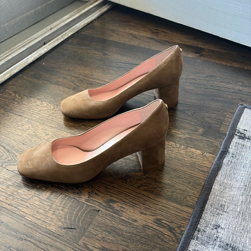 Kate Spade Suede block heel pumps brand new never worn before